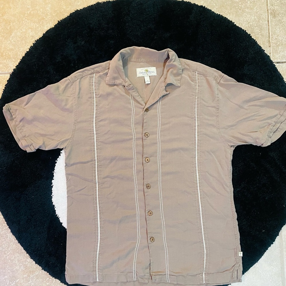 Tommy Bahama/Island Shores Tan Casual Button Down Hawaiian/Vacation Shirt